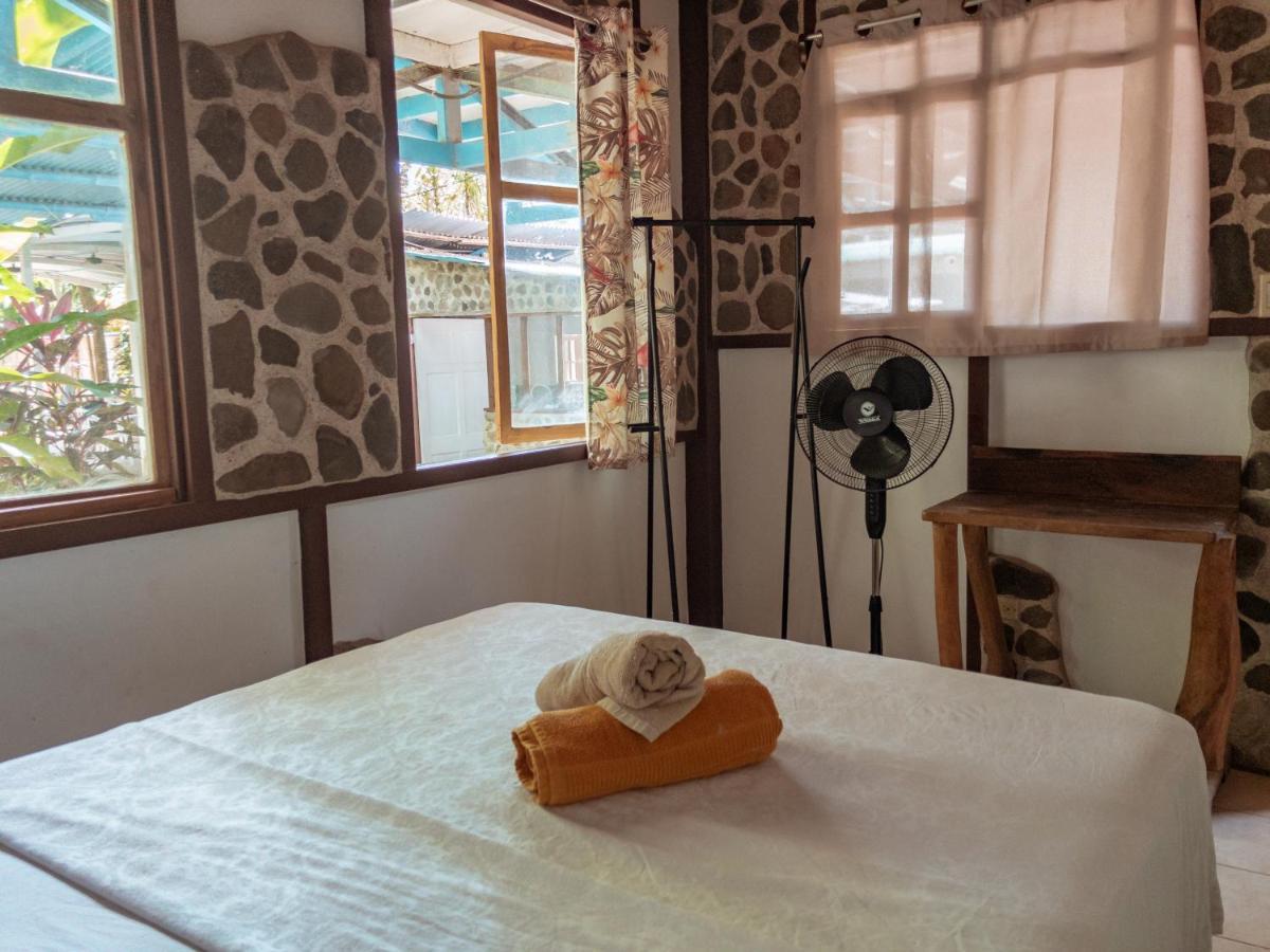 Uvita River Guesthouse Buitenkant foto