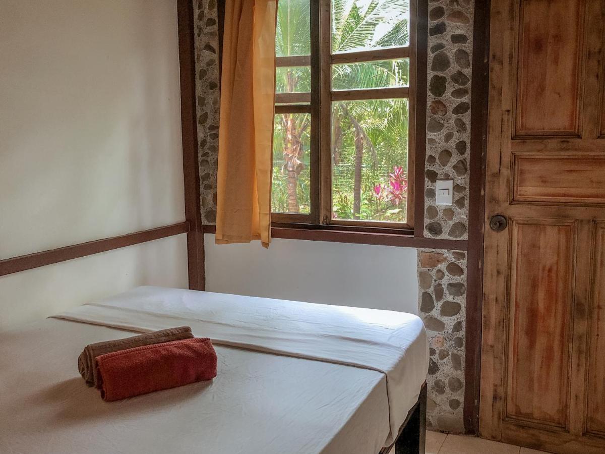 Uvita River Guesthouse Buitenkant foto