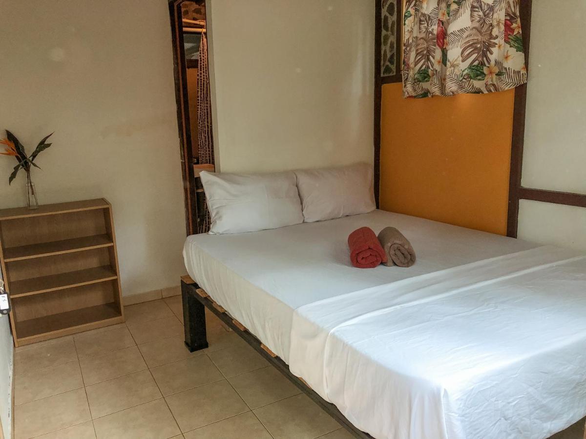 Uvita River Guesthouse Buitenkant foto