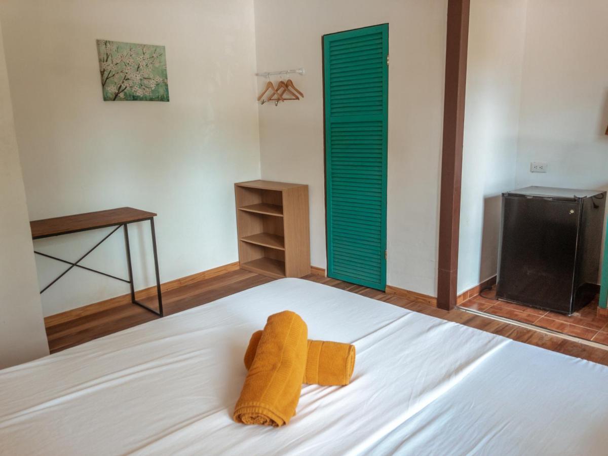 Uvita River Guesthouse Buitenkant foto