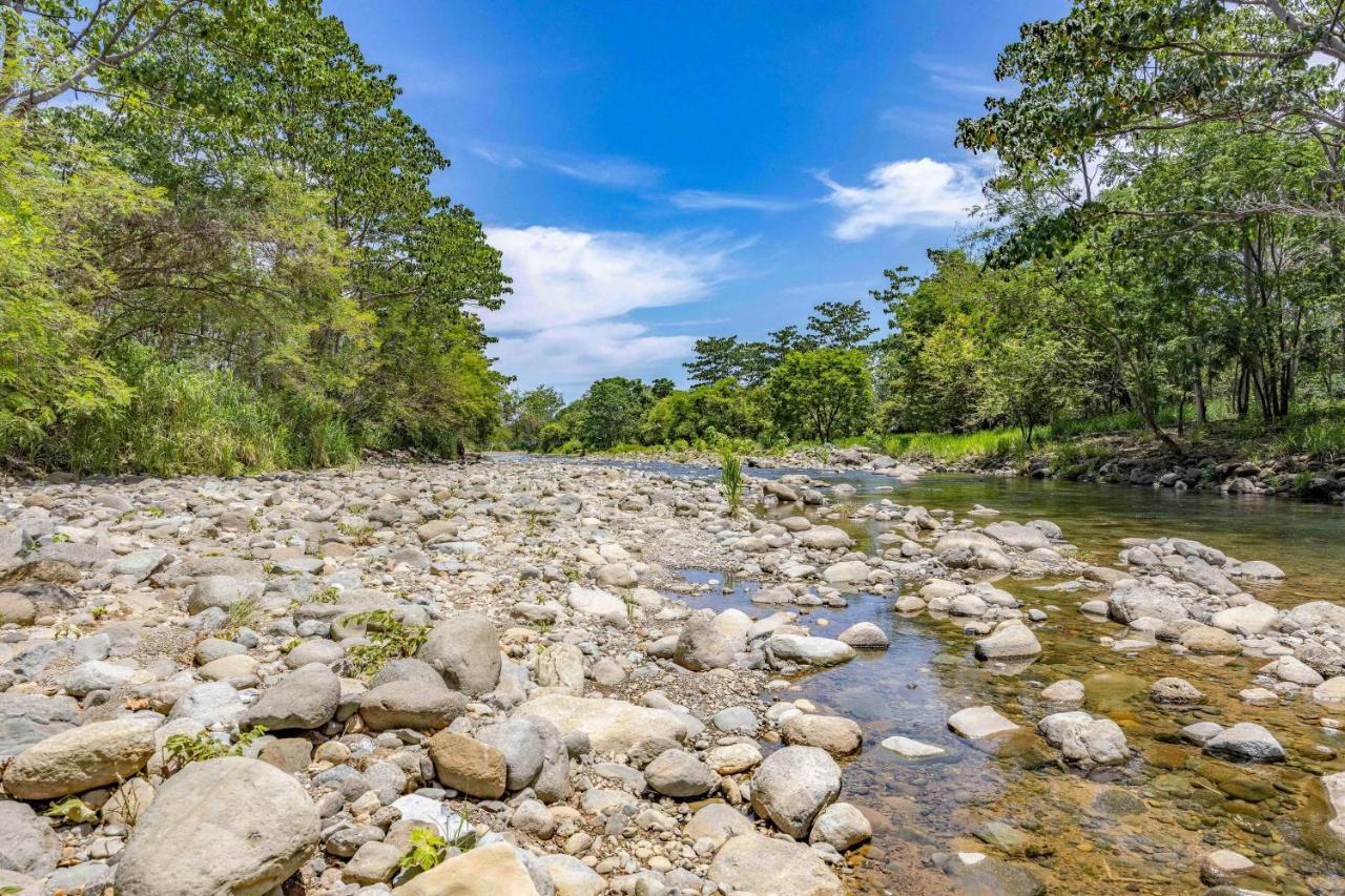 Uvita River Guesthouse Buitenkant foto