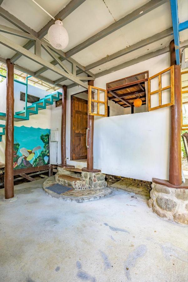 Uvita River Guesthouse Buitenkant foto