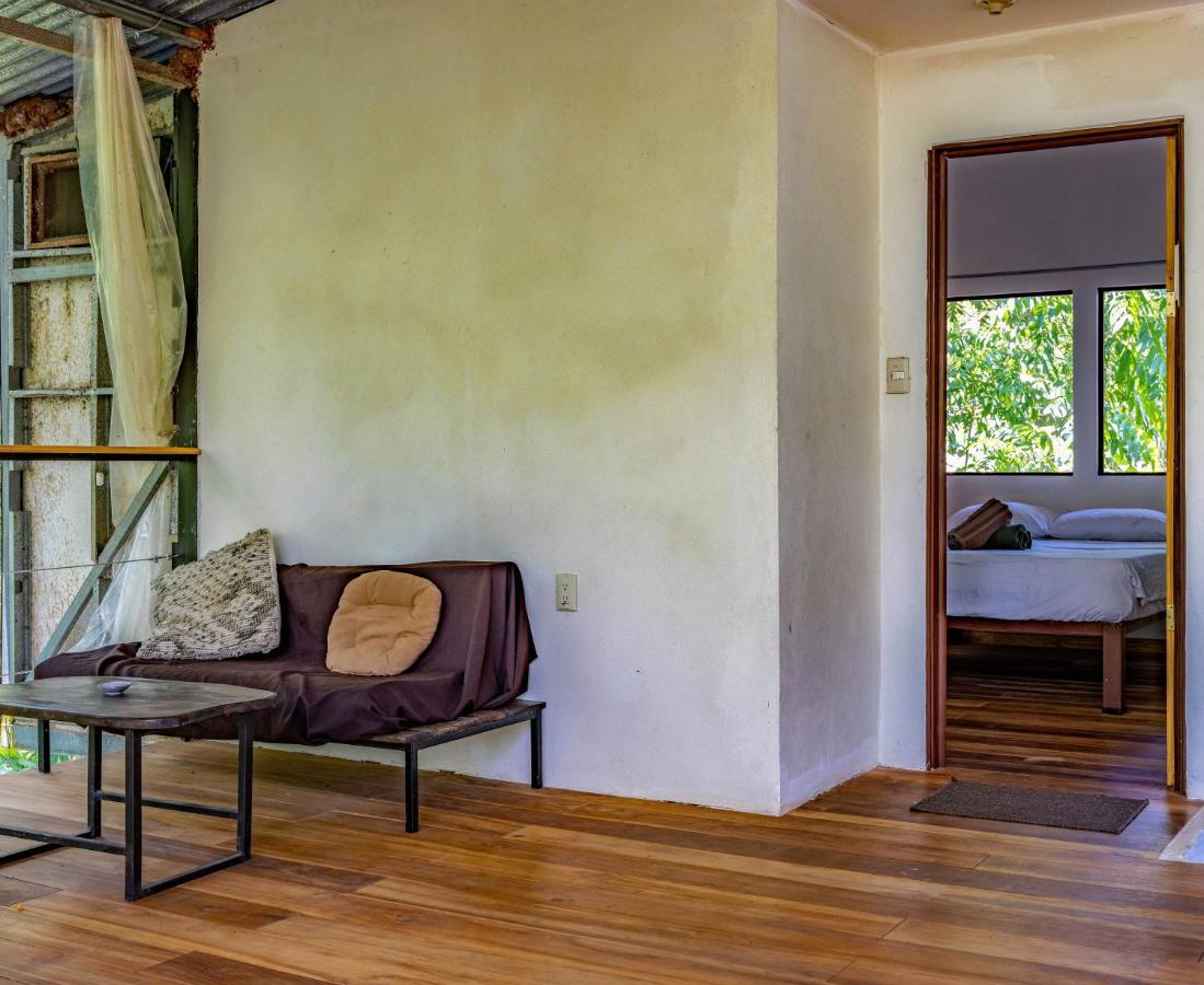 Uvita River Guesthouse Buitenkant foto