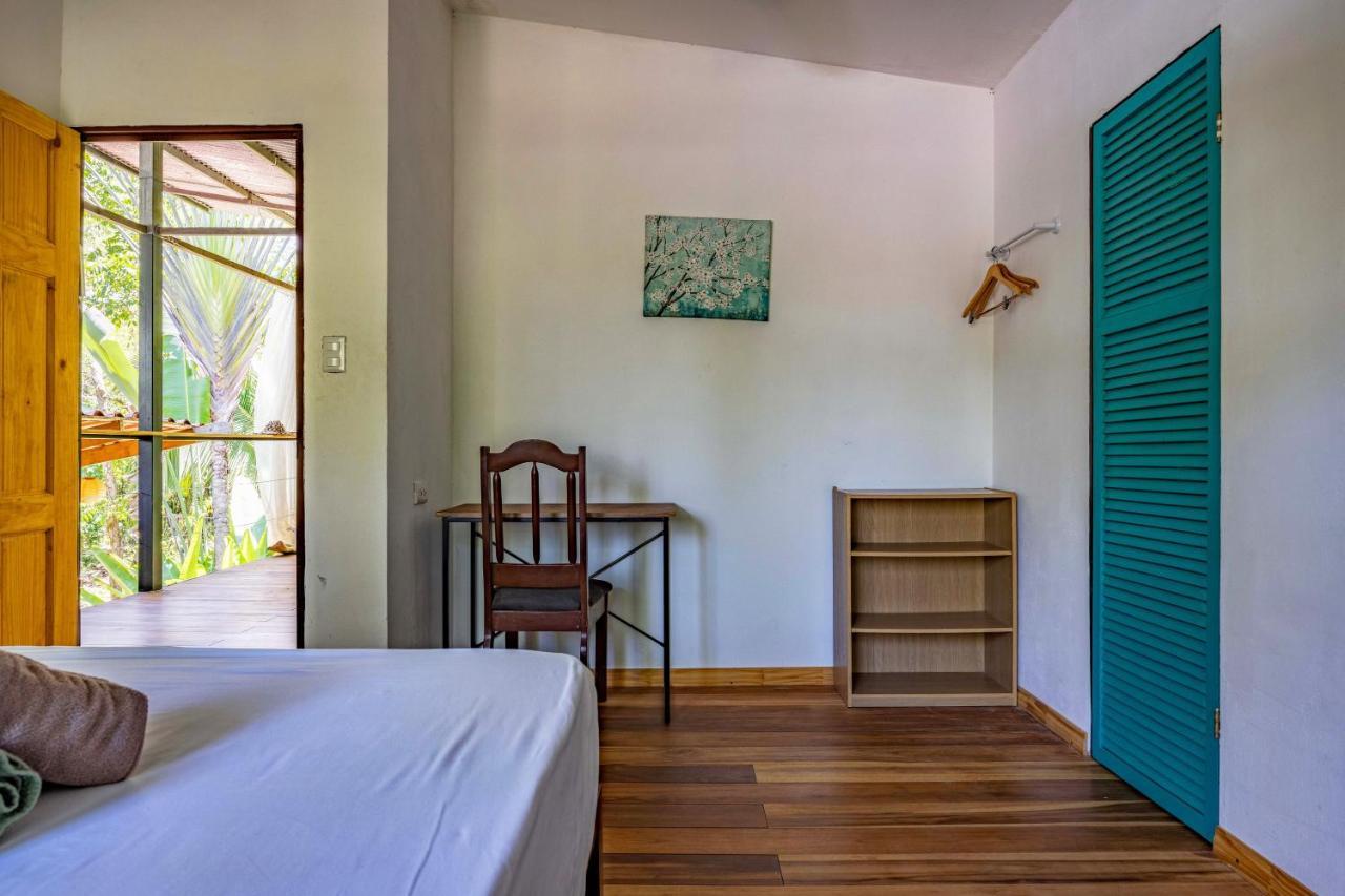 Uvita River Guesthouse Buitenkant foto