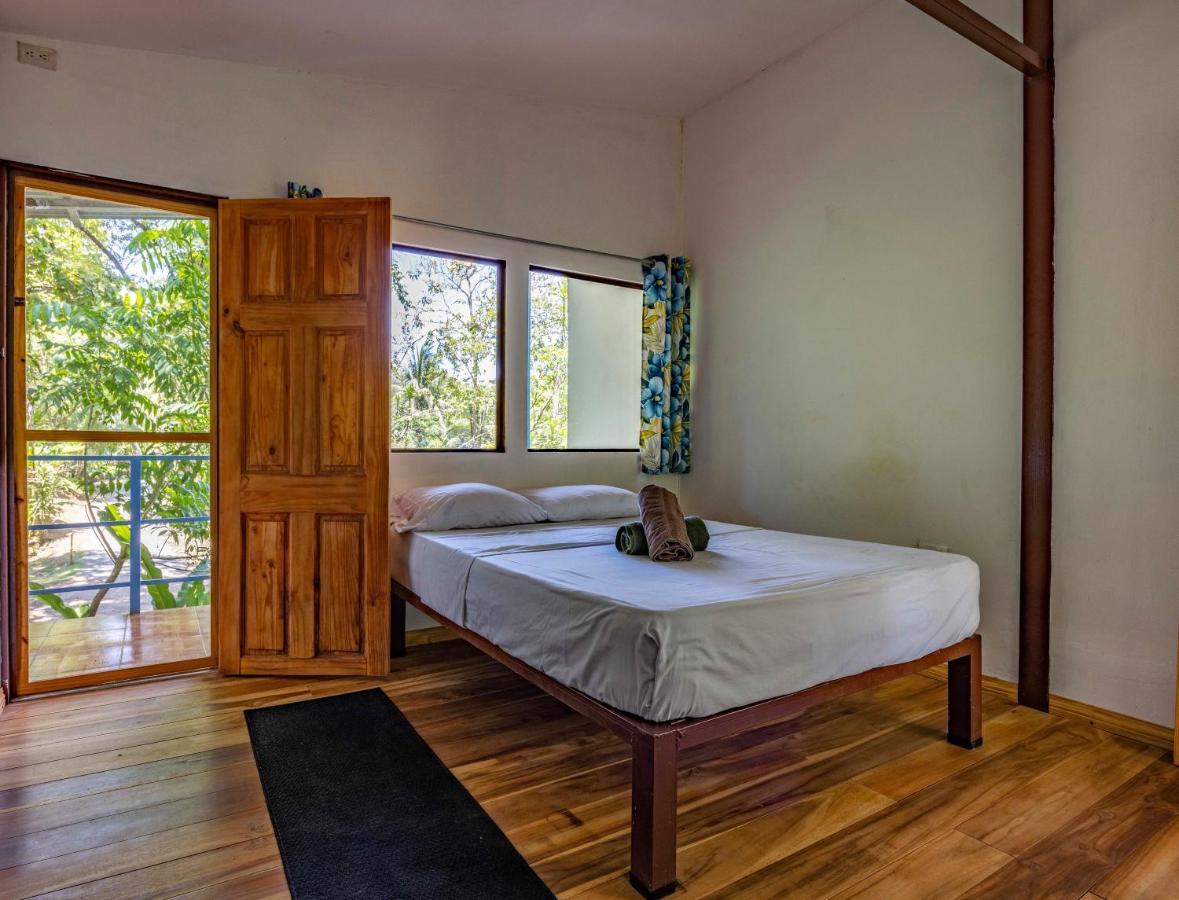 Uvita River Guesthouse Buitenkant foto