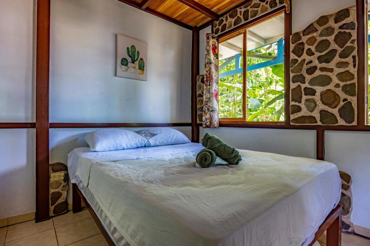 Uvita River Guesthouse Buitenkant foto