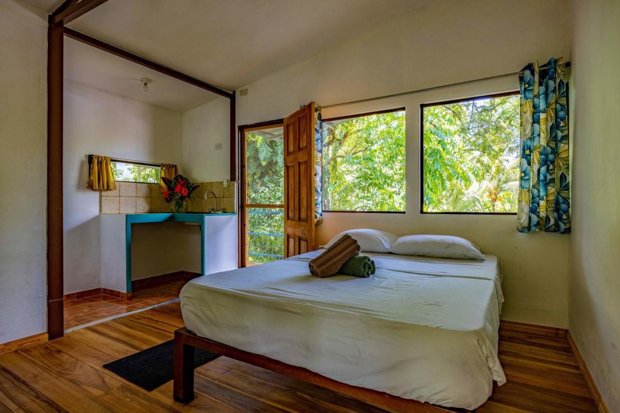 Uvita River Guesthouse Buitenkant foto